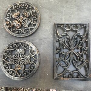 Vintage Cast Iron Trivet Set 3pc Black Scroll Filigree Round Rectangular Rustic